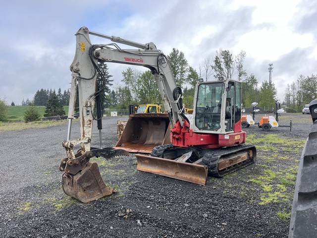 2017 Takeuchi TB280FR