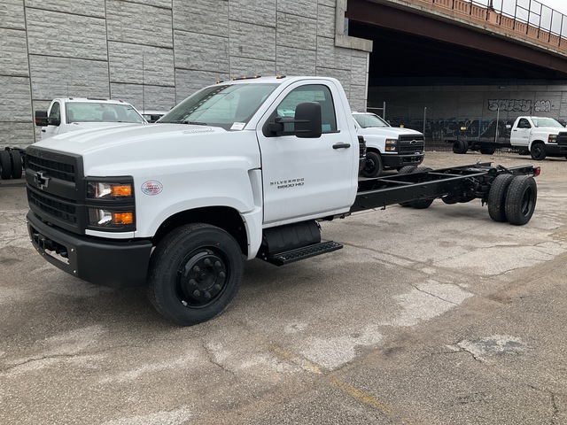 2024 Chevrolet Silverado 6500HD 4x2 Cab and Chassis (Unused)