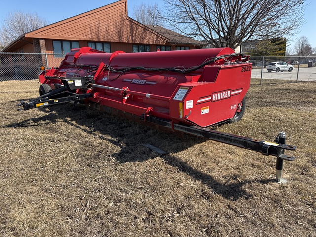 Hiniker 5620 20 ft Flail Windrower Hiniker 5620 20 ft Flail Windrower