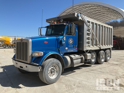 2016 Peterbilt 367 8x4 Tri/A Dump Truck