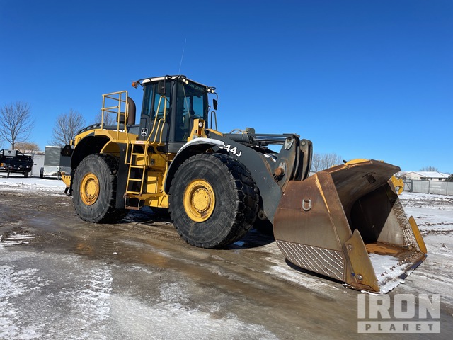 2007 John Deere 844J Wheel Loader in Greenville, Wisconsin, United ...