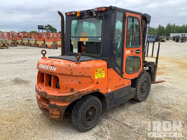 MONTACARGAS 2014 DOOSAN D35S5