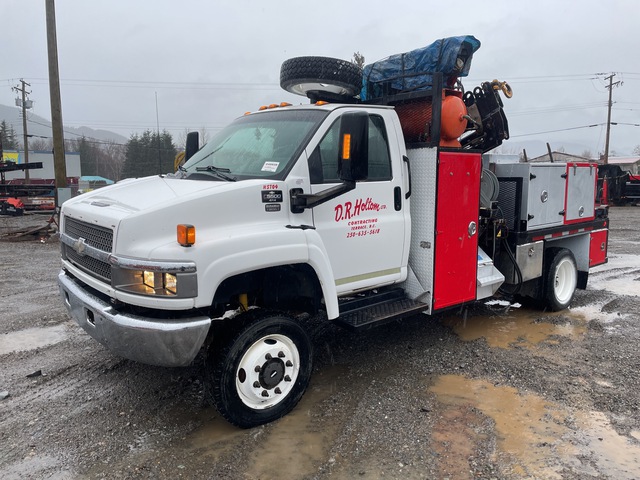 2005 Chevrolet C5500 4x4 Service Truck