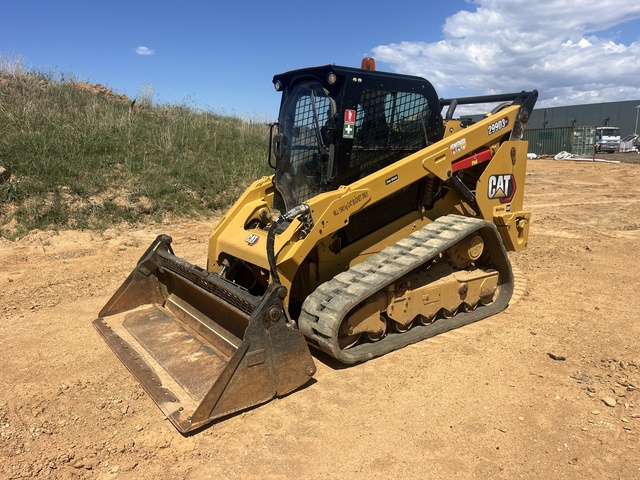 2023 Cat 299D3XE Two-Speed Compact Track Loader 2023 Cat 299D3XE Two-Speed Compact Track Loader