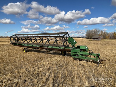 John Deere 590 30 ft Pull Type Swather Windrower