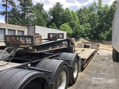 2004 Trail King TK110HDG533 Tri/A Removable Gooseneck Góndola