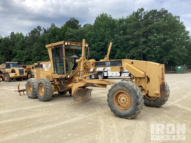 MOTOCONFORMADORA CATERPILLAR 12H 2000