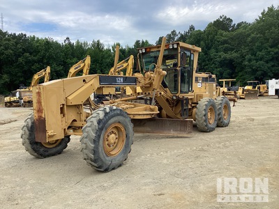 2000 Cat 12H Motor Grader
