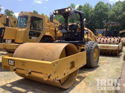 2017 Cat CS54B Smooth Drum Compactor