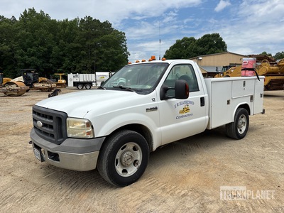 2005 Ford F-350 4x2 Camión Utilitario