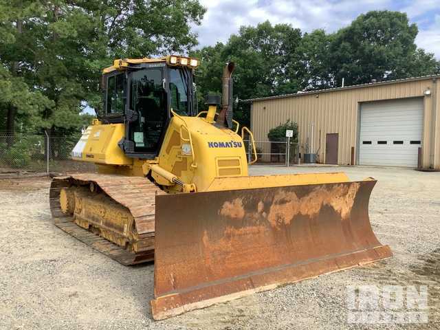TOPADOR FRONTAL 2016 KOMATSU D61PX24