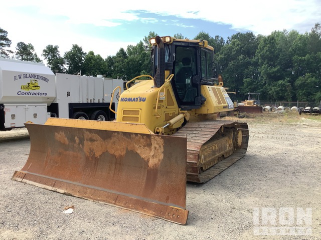 TOPADOR FRONTAL 2016 KOMATSU D61PX24