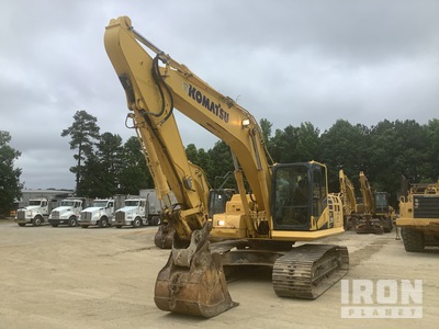 2016 Komatsu PC210 LC-11 Tracked Excavator