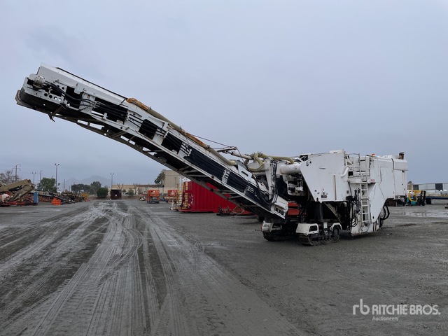 2013 Roadtec RX700 Tracked Cold Planer | Ritchie Bros. Auctioneers