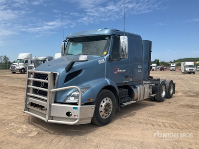 2019 Volvo VNR 6x4 T/A Sleeper Truck Tractor