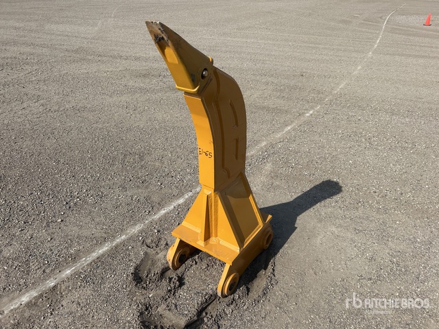 2025 GIYI GY-R320 36 in Excavator Ripper - Fits Cat 320 (Unused ...