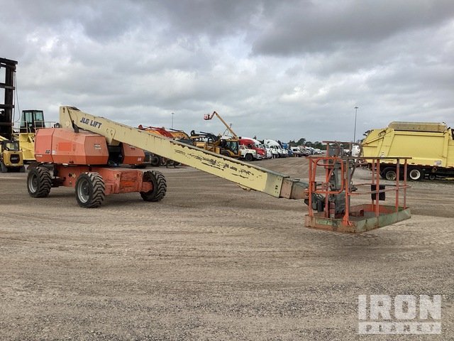 ELEVADOR TELESCóPICO 2013 JLG 4WD 800S