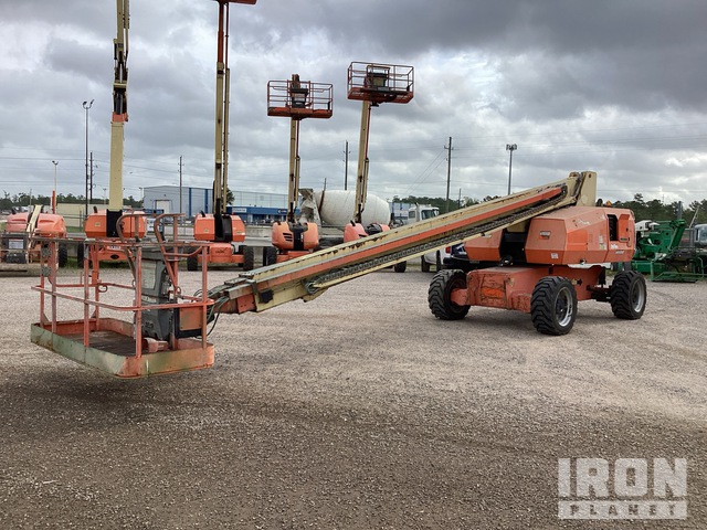 ELEVADOR TELESCóPICO 2013 JLG 4WD 800S