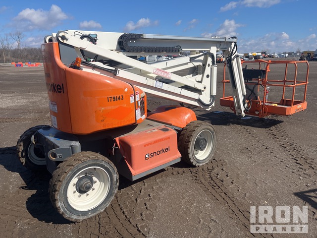 ELEVADOR ARTICULADO 2016 SNORKEL A46JE