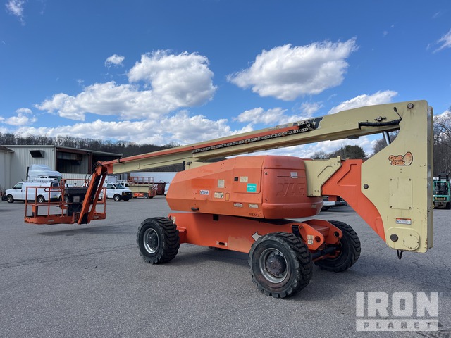 ELEVADOR ARTICULADO 2012 JLG 4WD 800AJ