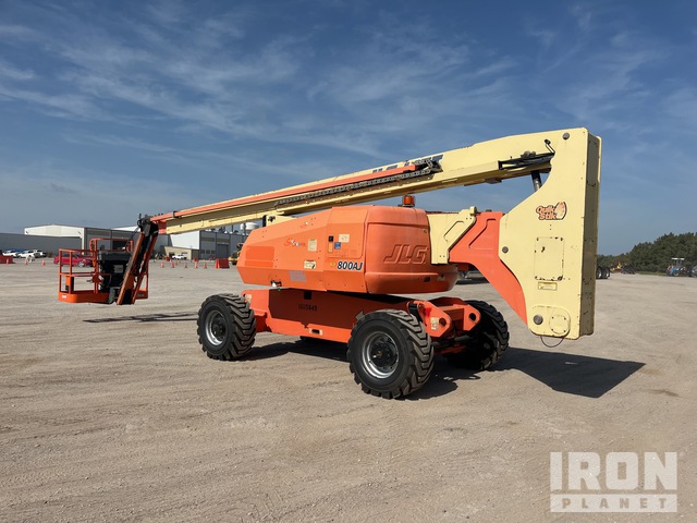 ELEVADOR ARTICULADO 2013 JLG 4WD 800AJ