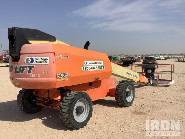 ELEVADOR TELESCóPICO 2013 JLG 4WD 600S