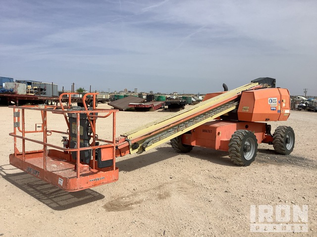 ELEVADOR TELESCóPICO 2013 JLG 4WD 600S