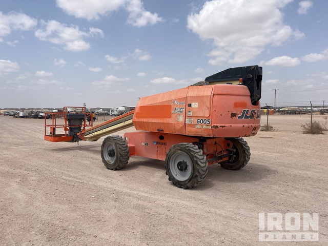 ELEVADOR TELESCóPICO 2013 JLG 4WD 600S