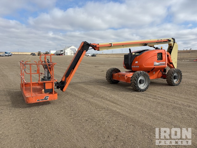 ELEVADOR ARTICULADO 2013 JLG 4WD 600AJ