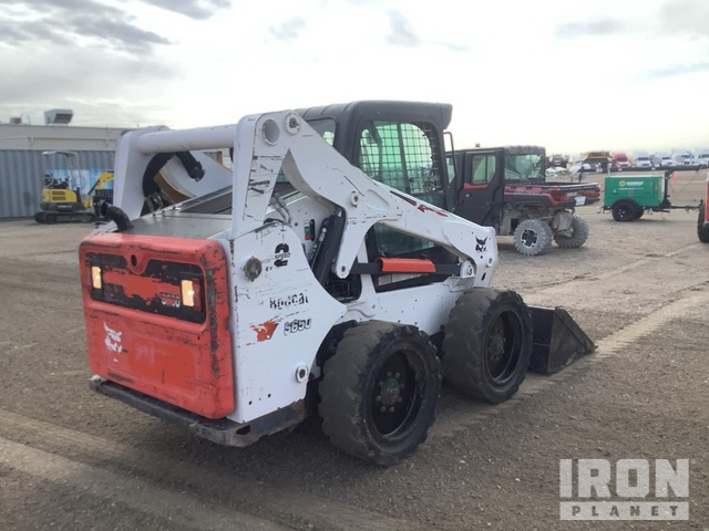 MINI CARGADOR SOBRE RUEDAS 2018 BOBCAT S650