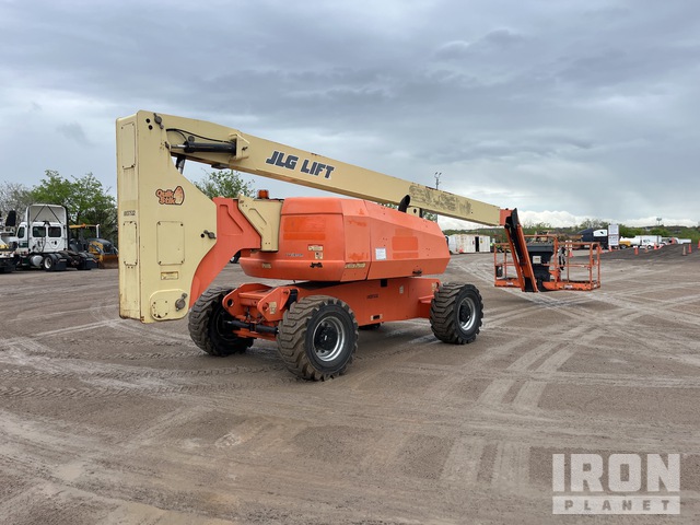 ELEVADOR ARTICULADO 2013 JLG 4WD 800AJ