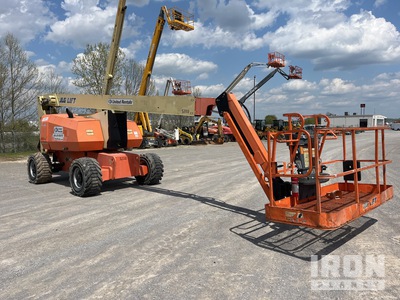 2013 JLG 800 AJ 4WD Diesel ブームリフト