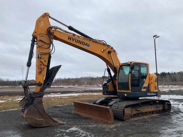 2020 Hyundai HX235LCRD Tracked Excavator