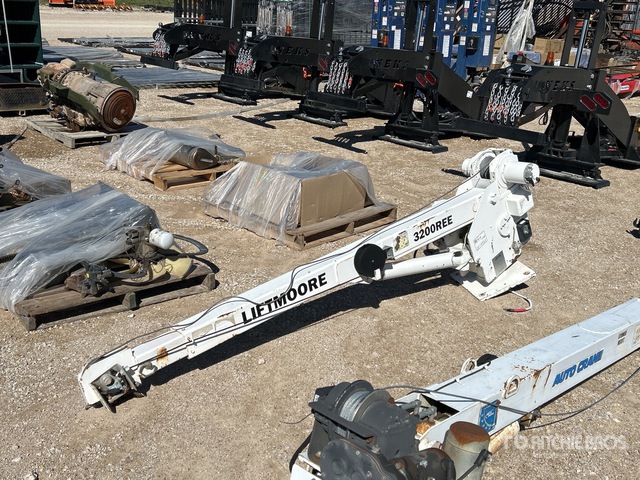 Liftmoore 3200REE Hydraulic 3200 LB Service Truck Crane | Ritchie Bros