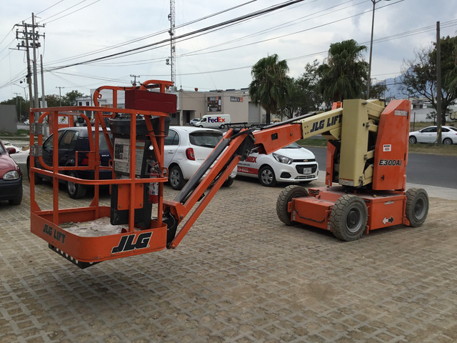 2016 JLG E300AJ Electric Articulating Boom Lift 2016 JLG E300AJ Electric Articulating Boom Lift
