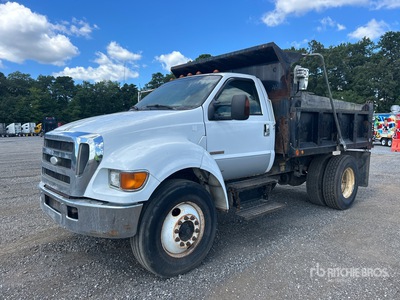 2007 Ford F-750 4x2 S/A Dump Truck