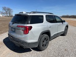 Picture, Right Rear Corner
