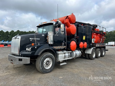 2014 Western Star 4900SA 6x6 شاحنة شفط و حفر