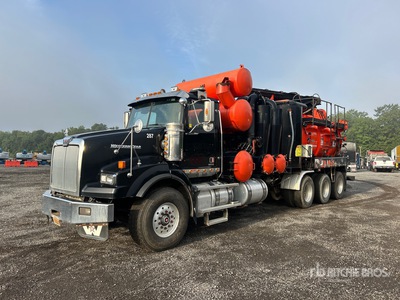 2014 Western Star 4900 8x4 Vacuum Excavator Truck