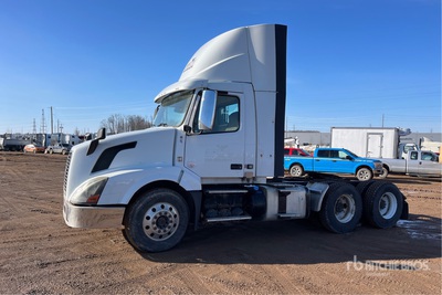2014 Volvo VNL 6x4 T/A Day Cab Truck Tractor