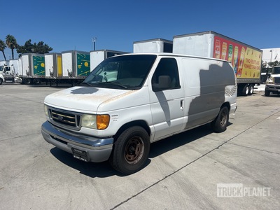2006 FORD E250 Fourgon cargo