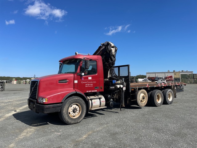 マック Equipment & Trucks Auction - | IronPlanet