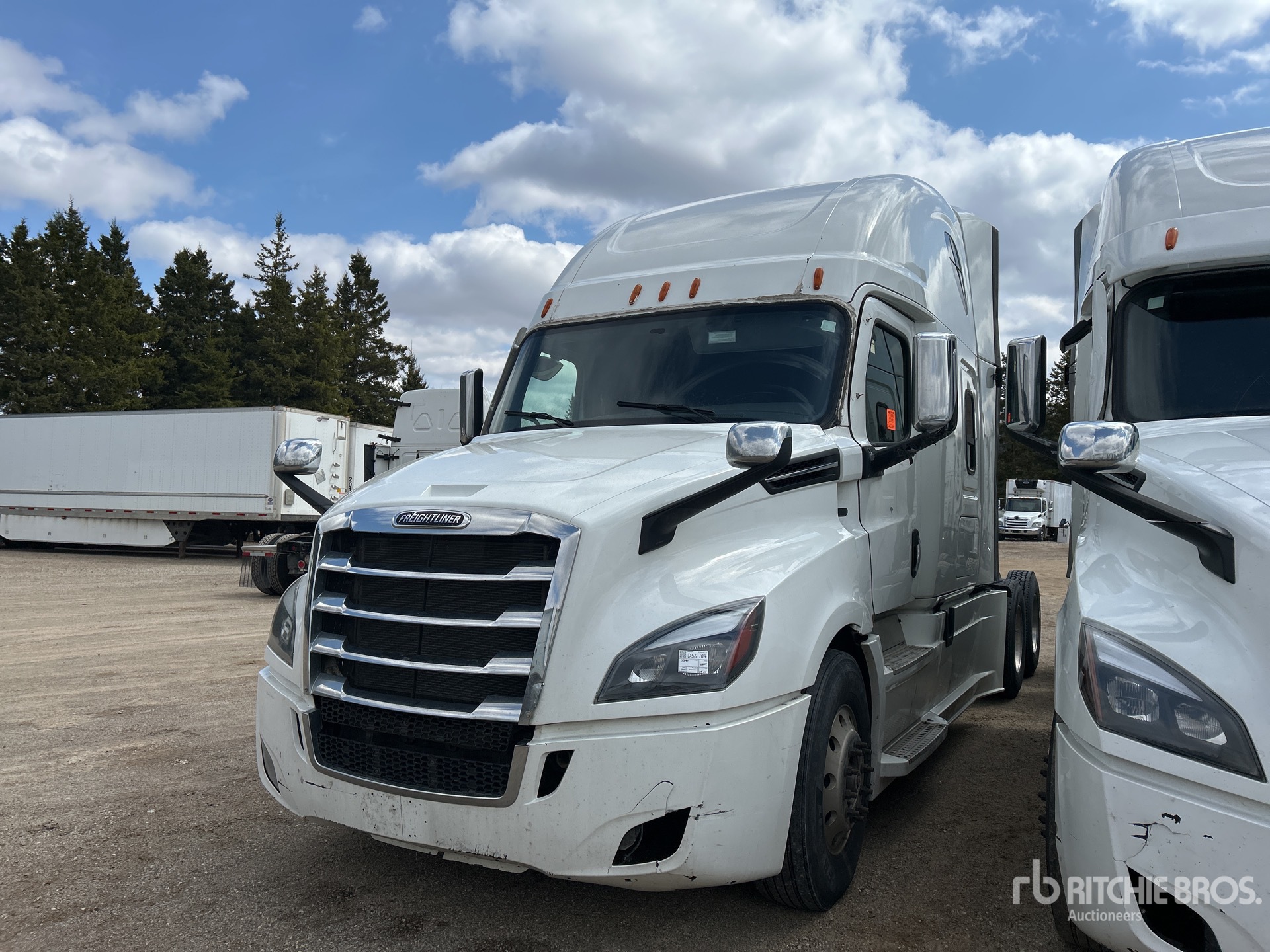 2021 Freightliner Cascadia 126 6x4 Ciągnik siodłowy T/A z kabiną sypialną (Inoperable)