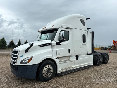 2022 Freightliner Cascadia 126 6x4 Ciągnik siodłowy T/A z kabiną sypialną
