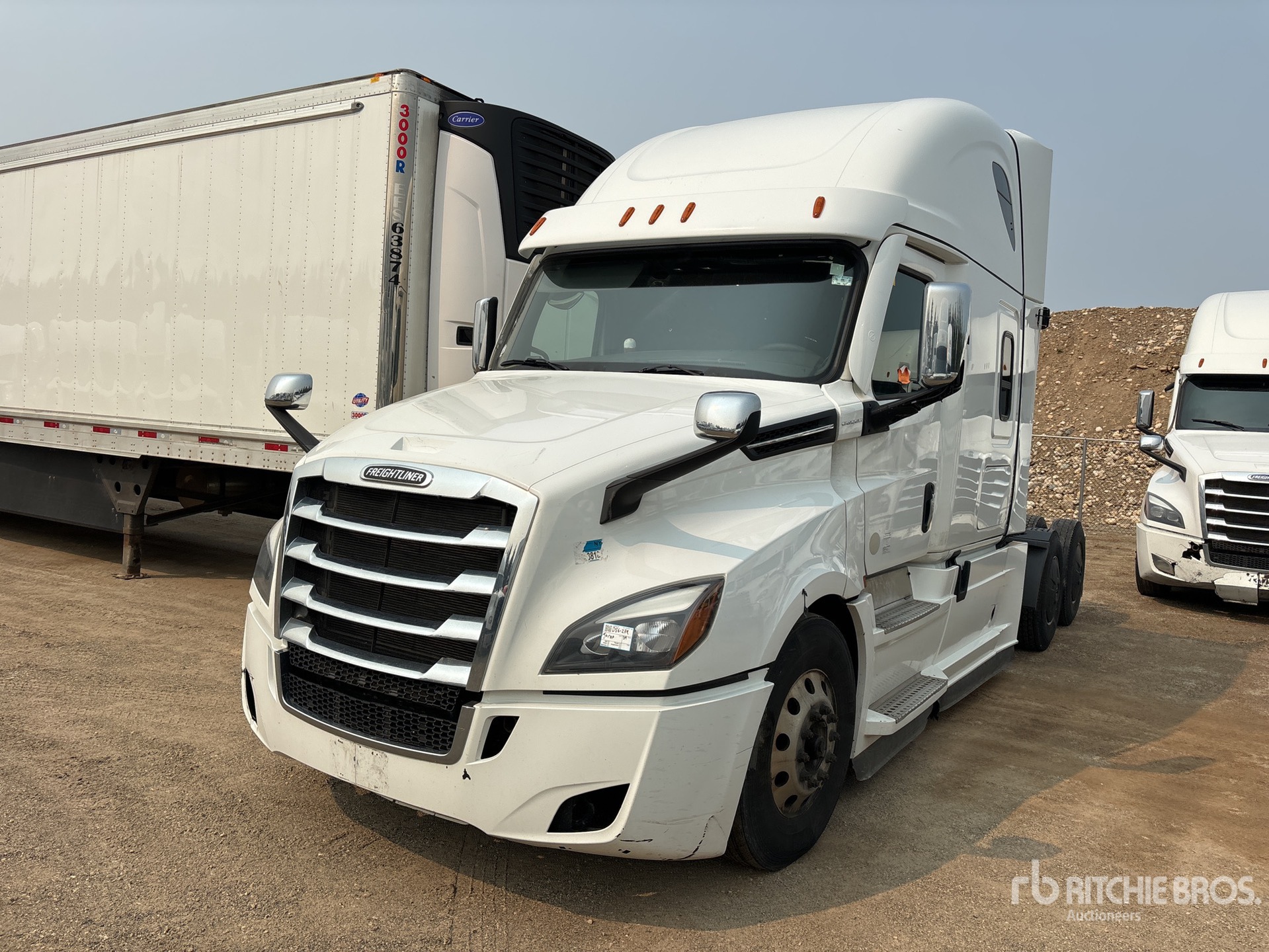 2022 Freightliner Cascadia 126 6x4 Ciągnik siodłowy T/A z kabiną sypialną