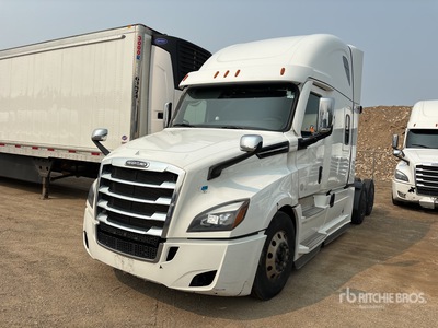 2022 Freightliner Cascadia 126 6x4 Sleeper Truck Tractor