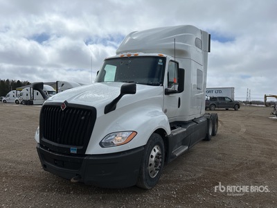 2019 International LT625 6x4 Ciągnik siodłowy T/A z kabiną sypialną