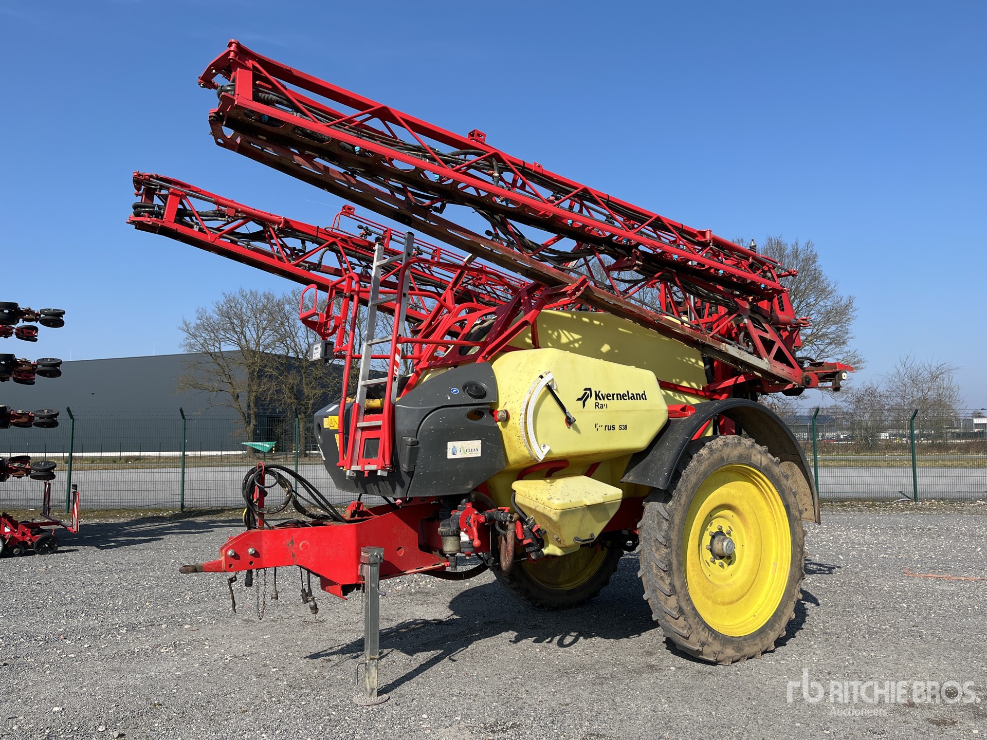 2012 Rau Ikarus S38 21 m Pull-Type Sprayer
