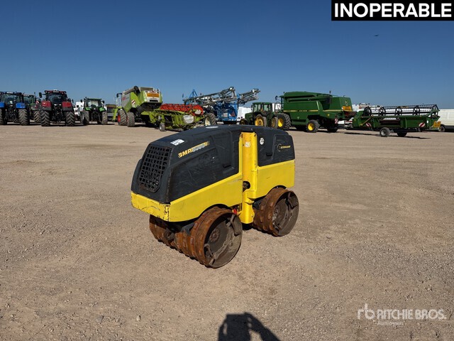 Inopratable Bomag BMP8500 Compacteur Pieds De Moutons Padfoot Drum Compactor ...
