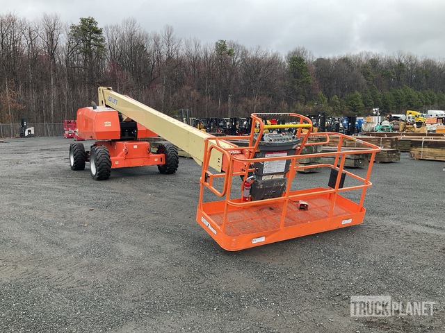 ELEVADOR TELESCóPICO 2015 JLG 4WD 800S